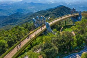 Ba Na Hills Cable Car & Golden Bridge