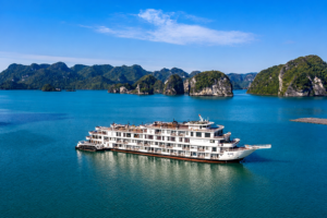 Aqua Elegance Cruise — Lan Ha Bay